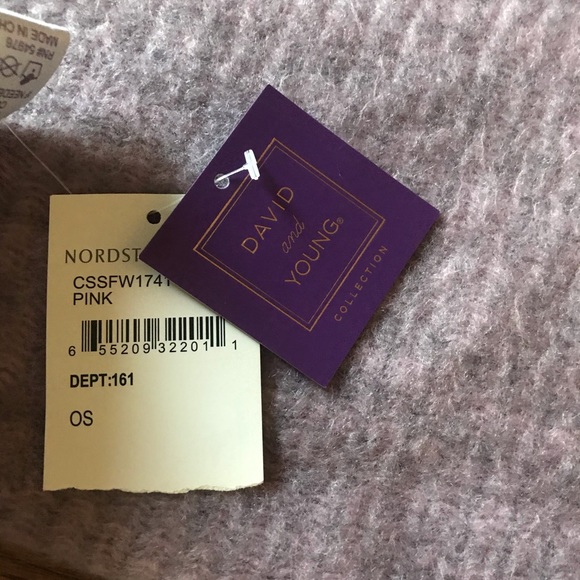 New David and Young Light Purple Scarf - Picture 4 of 5